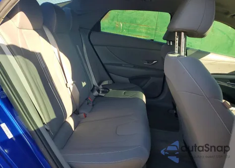 2022 Hyundai Elantra Sel z USA, uszkodzony, nr VIN KMHLS4AG6NU217560